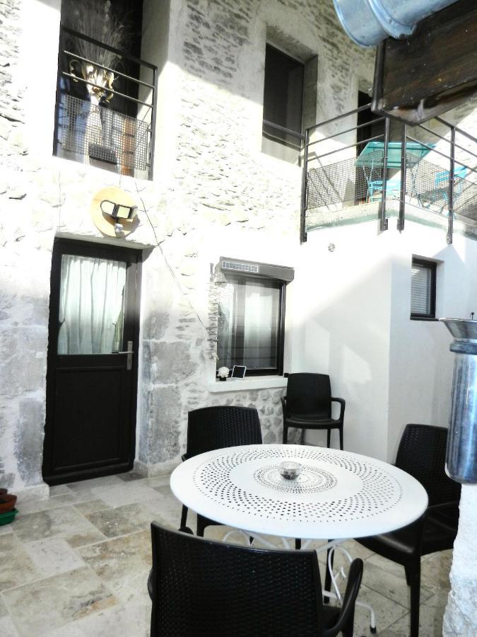Chez Gege & Mado Apartment Seyssel Exterior foto